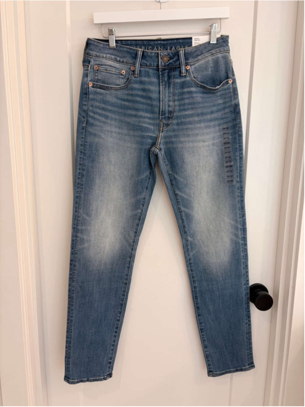 NWT American Eagle AirFlex+ Athletic Fit Jeans - Men’s 29x32